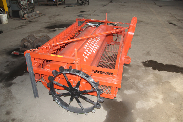 殘膜清理輥筒凸輪軸靜、動態(tài)應變測試研究